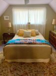 Master Bedroom w/ Queen Size Bed